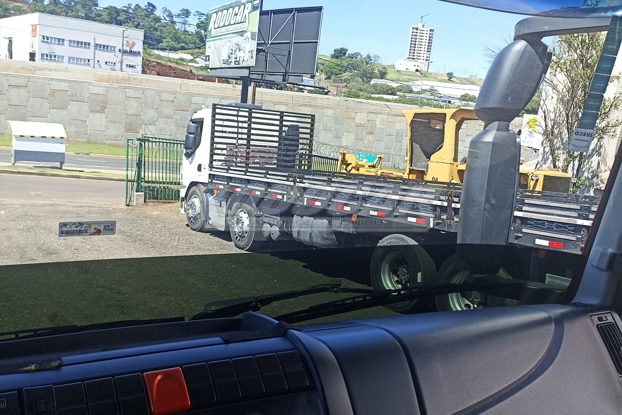 Iveco Tector 240E28 - 14/14 14