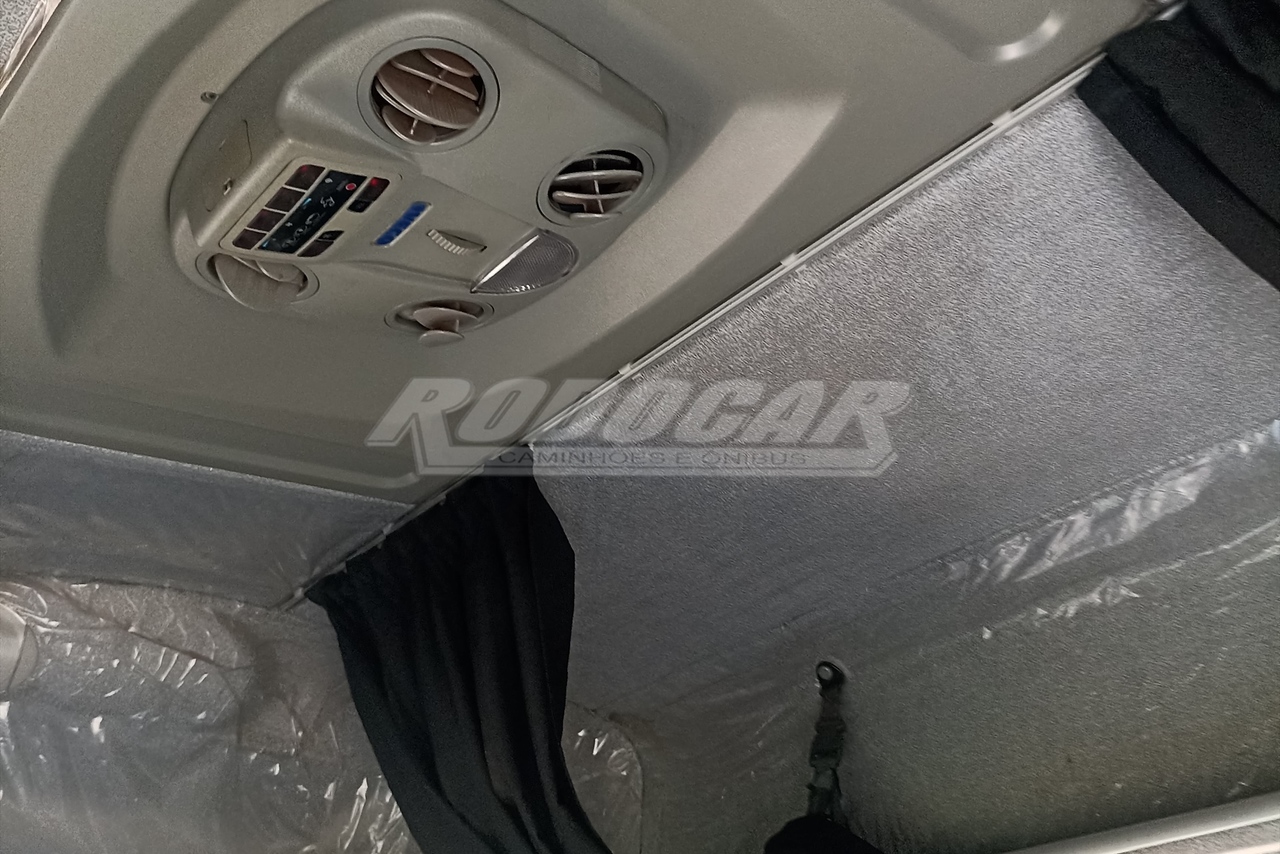 Iveco Tector 240E28 - 14/14 16