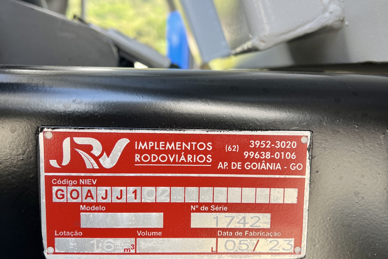 Volkswagen VW 31320 - 23/24 10