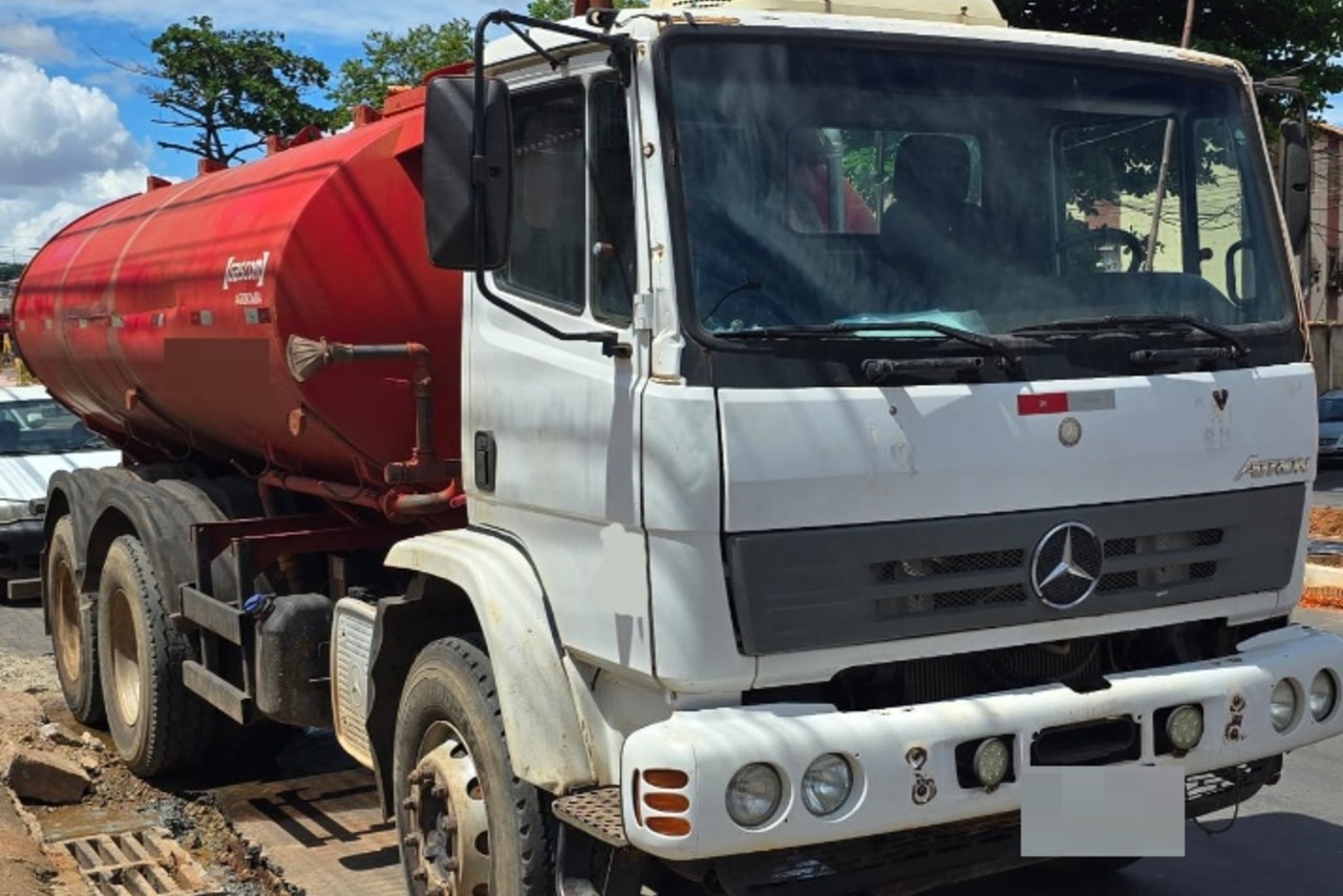 Mercedes Benz Atego 2729 - 15/16 2