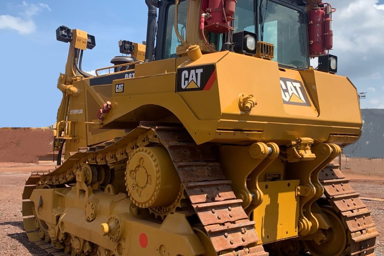 Caterpillar D8T - 09/09 2