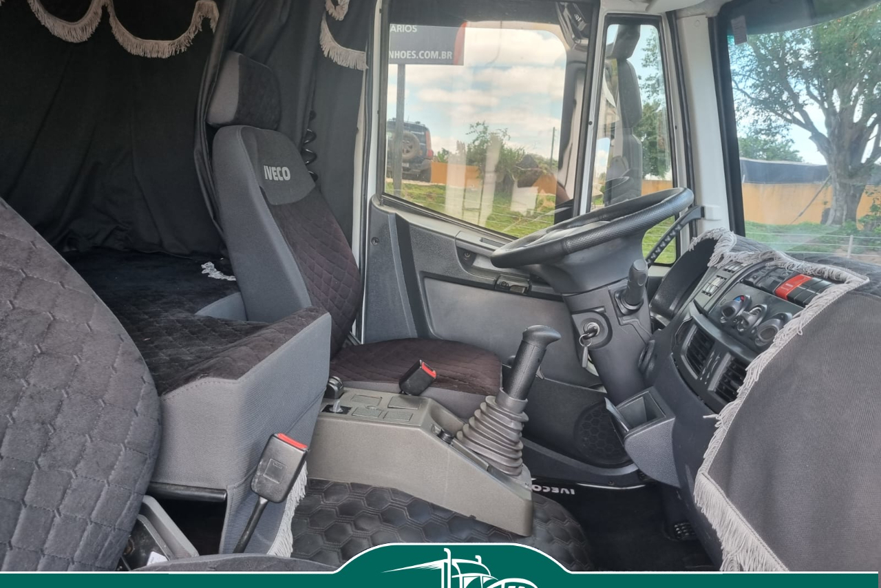 Iveco Tector 240E28 - 12/13 10
