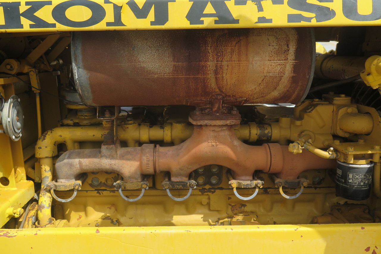 Komatsu D65 - 84/84 3