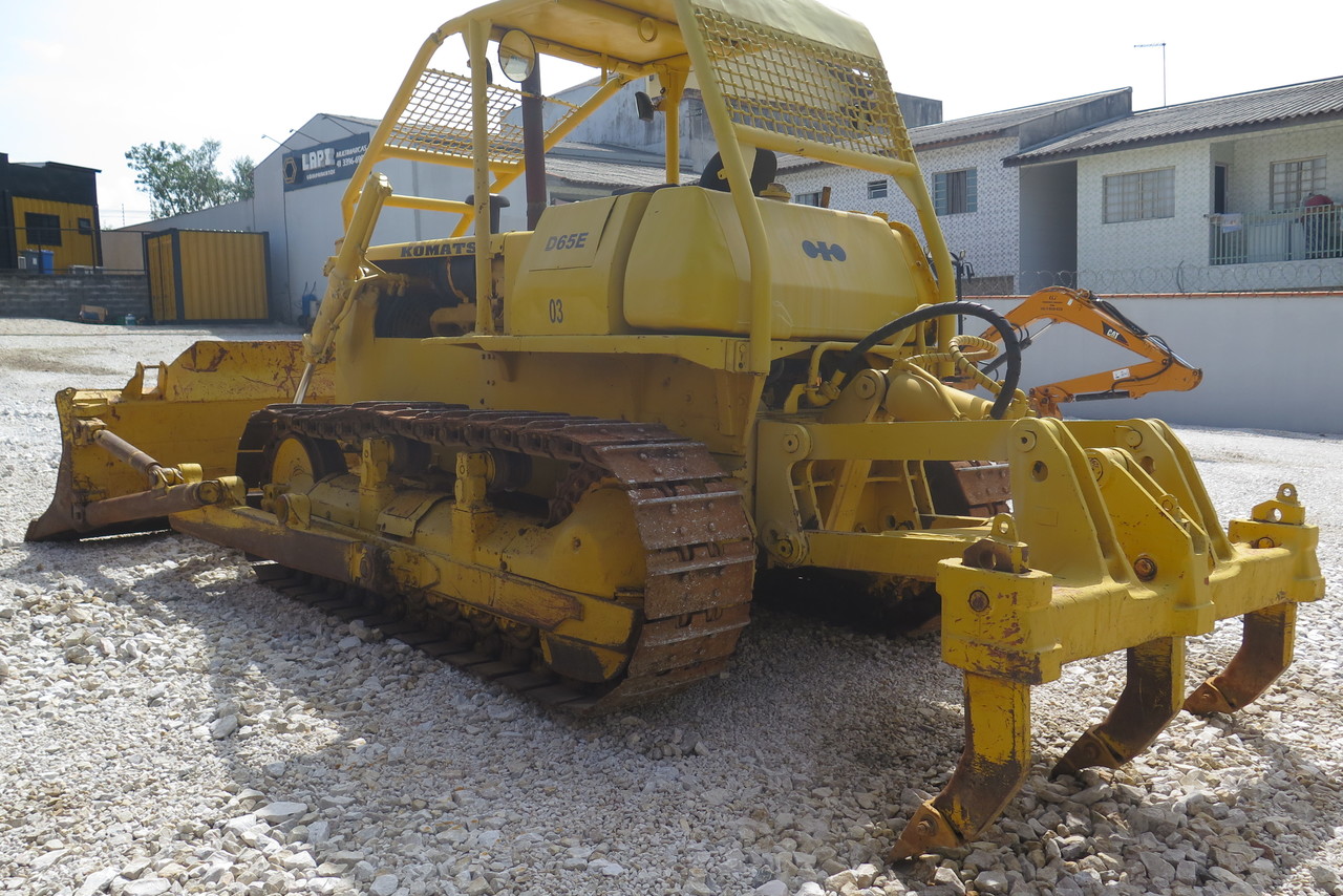 Komatsu D65 - 84/84 7