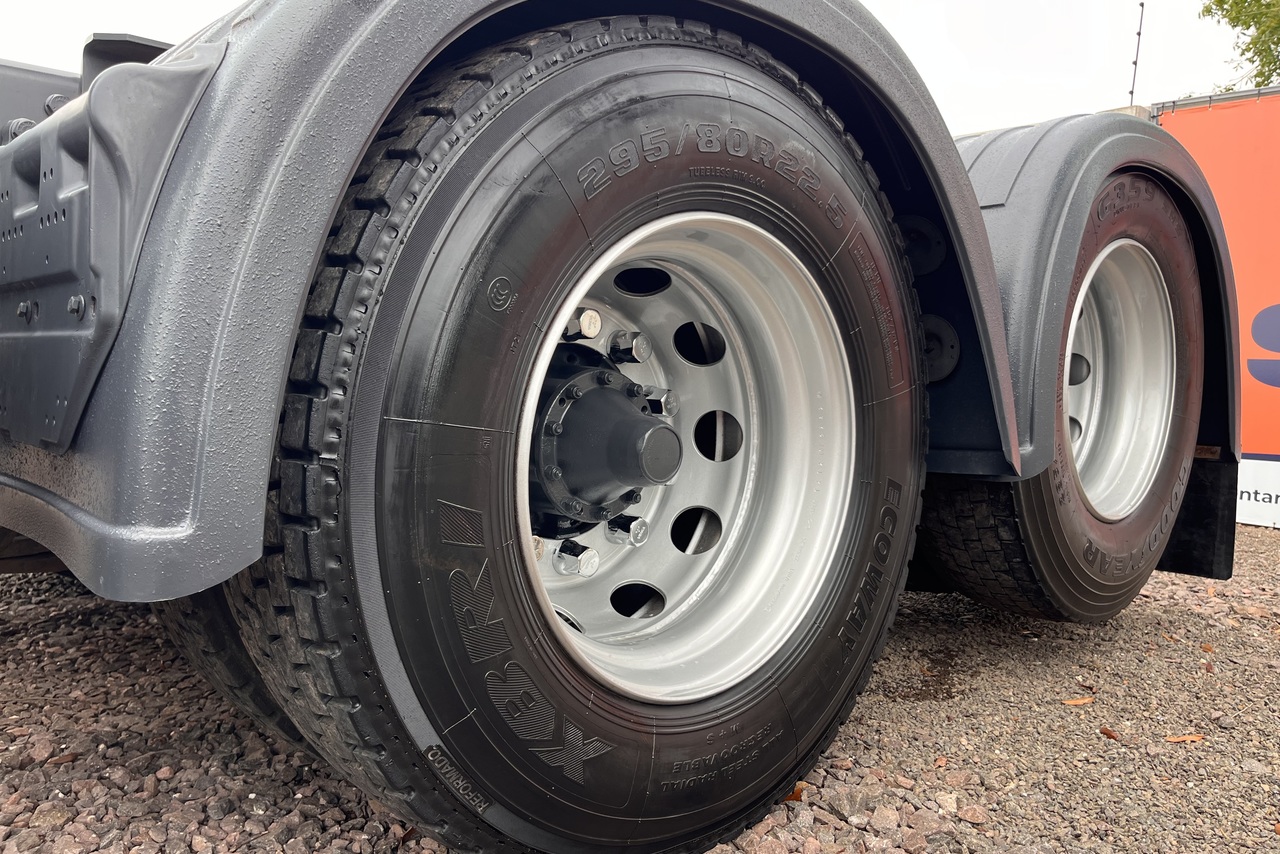 Scania G360 - 13/13 19
