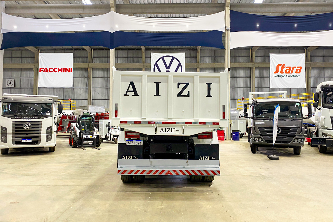 Volkswagen VW 26320 Constellation 6x2 Euro6 - 23/24 7