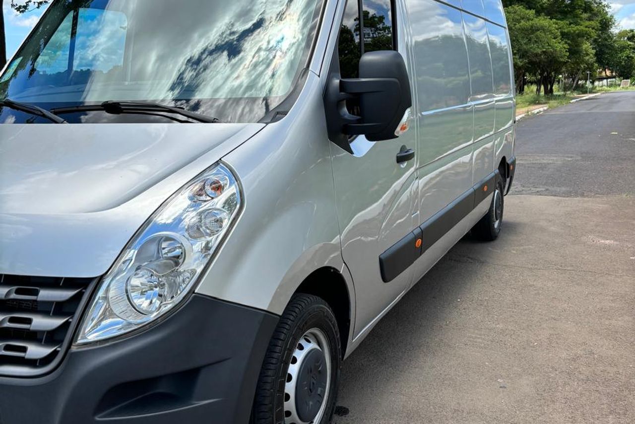 Renault Master  Furgão - 20/21 5