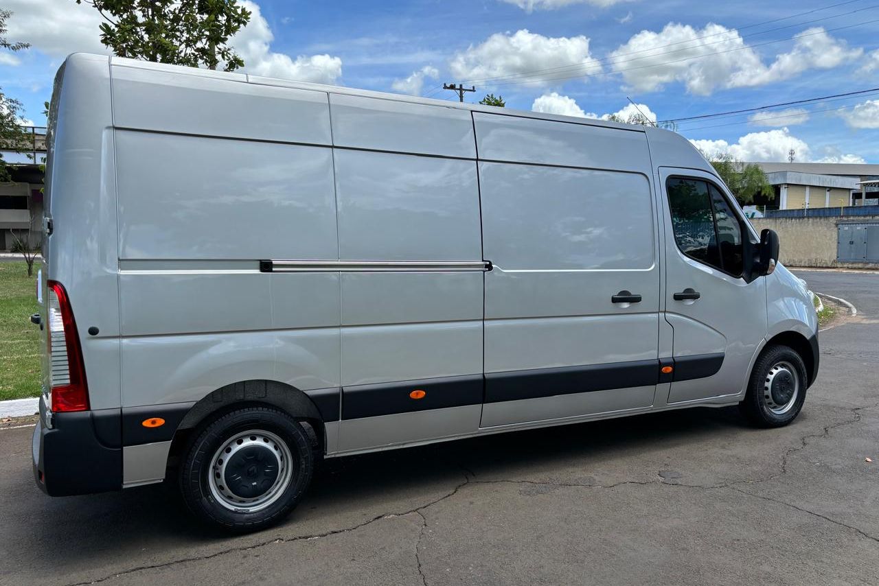 Renault Master  Furgão - 20/21 7