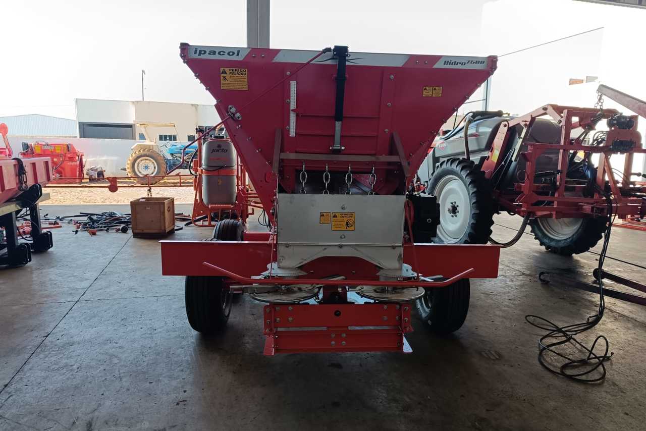 Ipacol DSE 7500 - 24 4