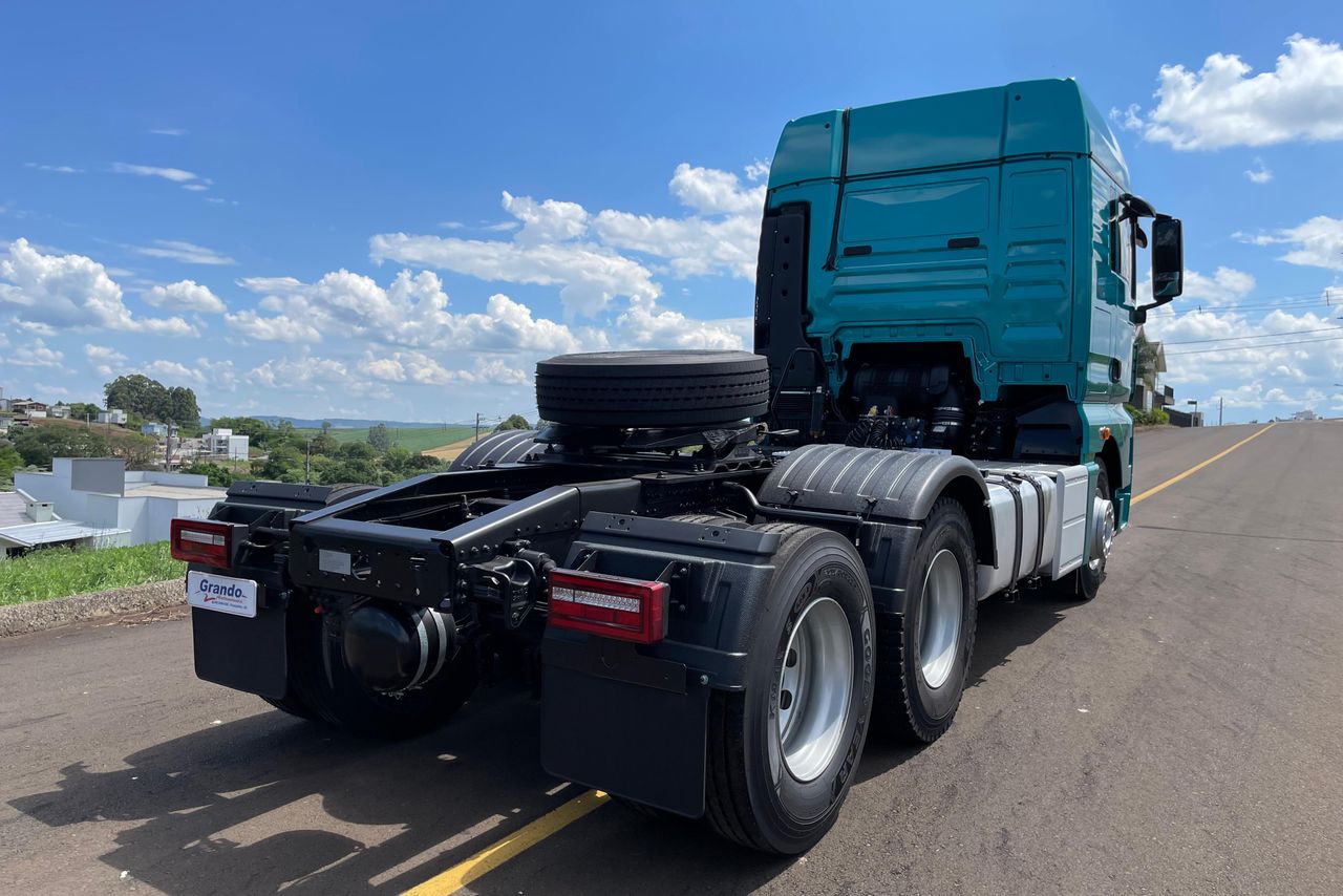 Volkswagen 28-460 6x2 Meteor - 24/24 8