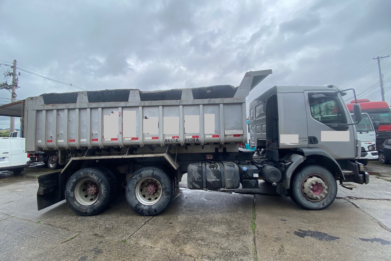 Volvo VM330 - 14/15 6