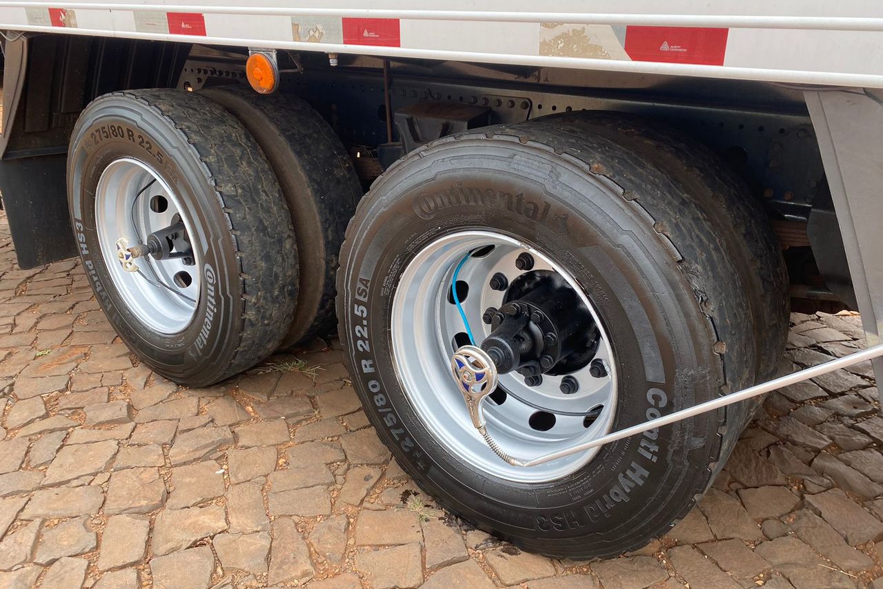 Mercedes Benz Atego 2430 - 14/14 9
