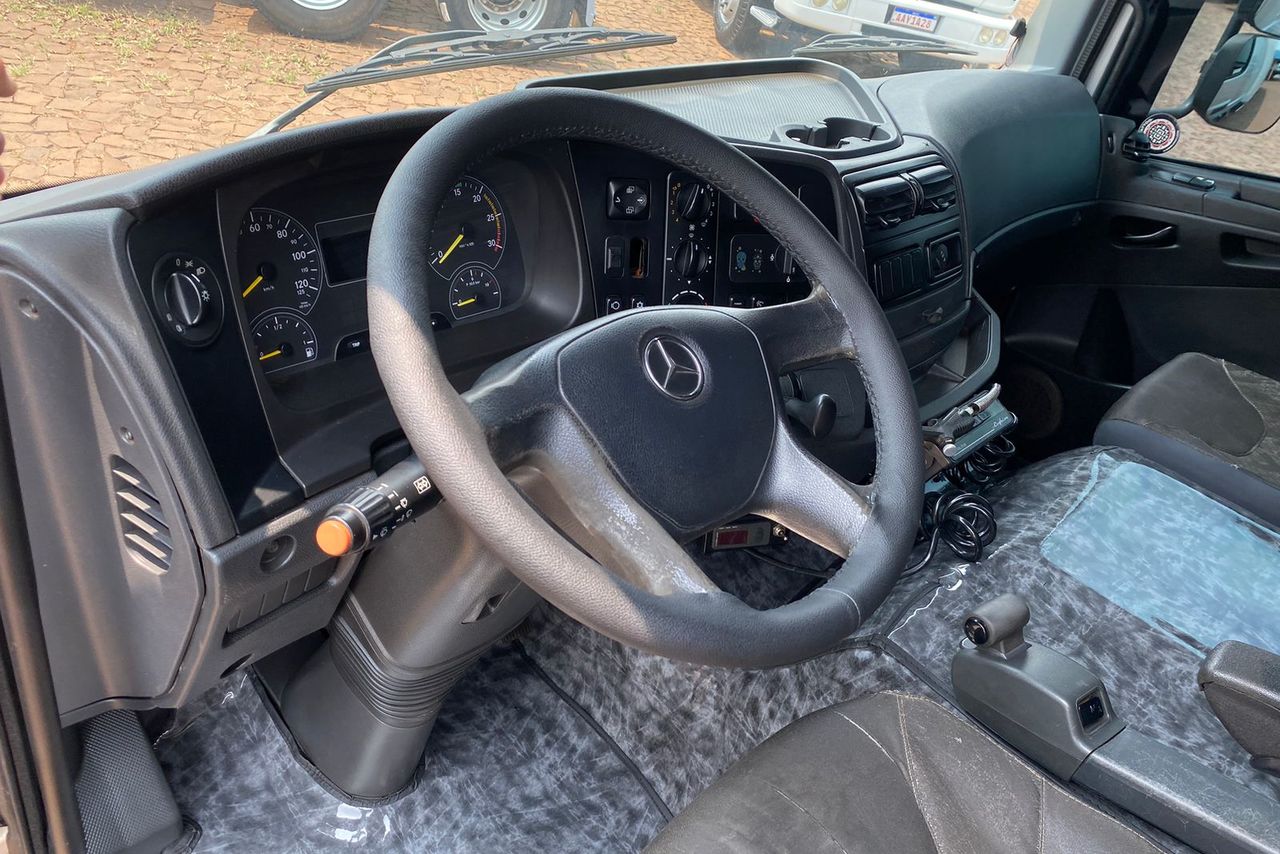 Mercedes Benz Atego 2430 - 14/14 13