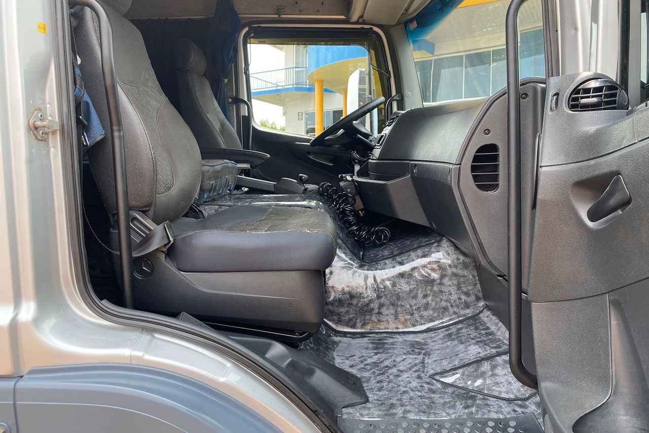 Mercedes Benz Atego 2430 - 14/14 14