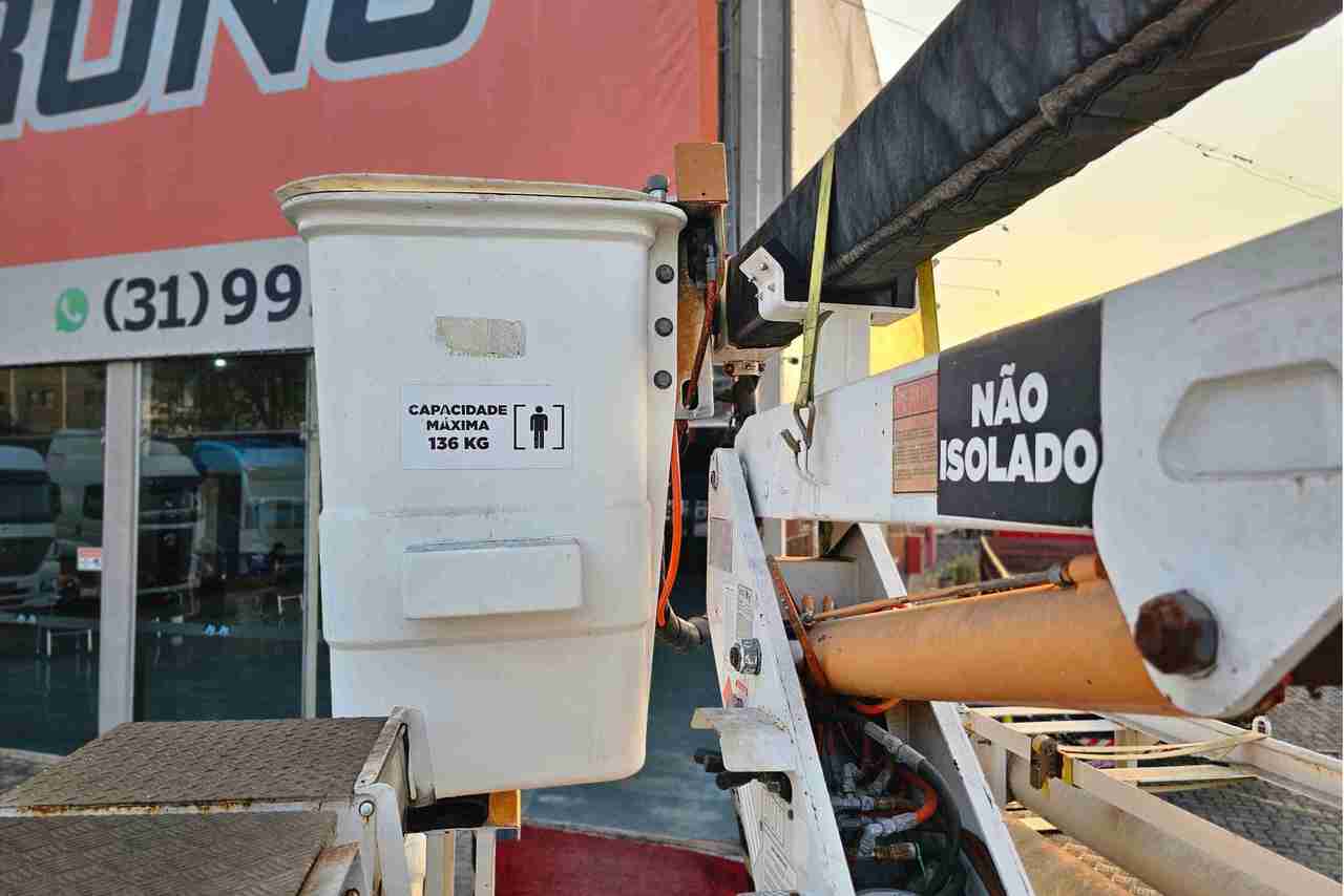 Ford Cargo815 - 11/12 3