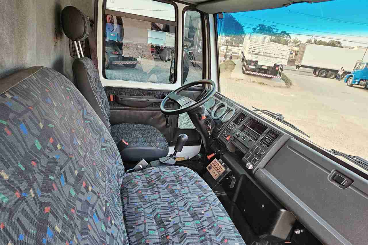 Ford Cargo815 - 11/12 12
