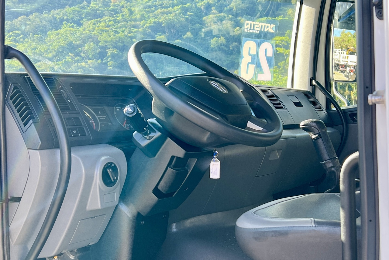 Volkswagen 14 210 - 23/23 3