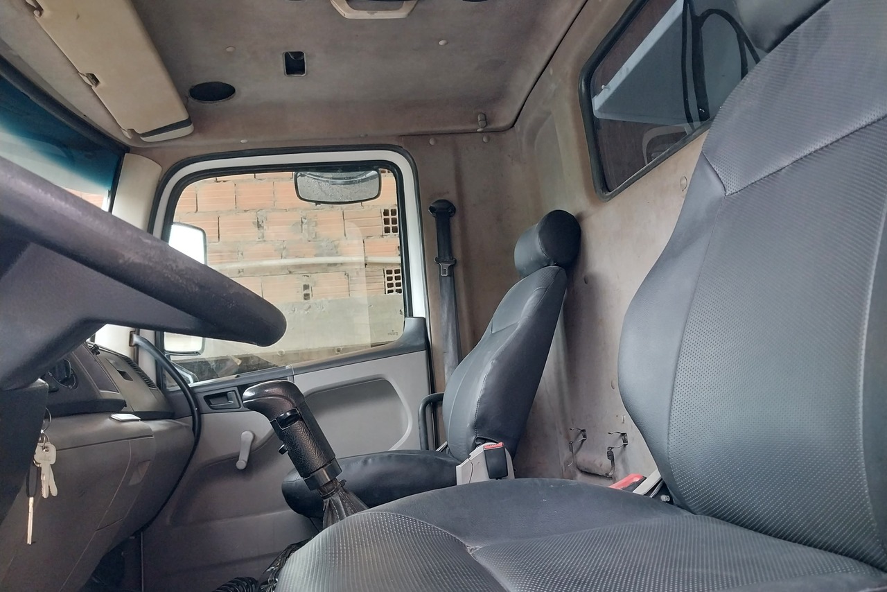 Volkswagen 31 260 - 11/11 5