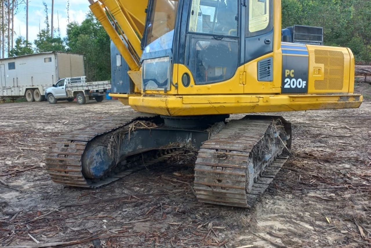 Komatsu PC200 - 18/18 4