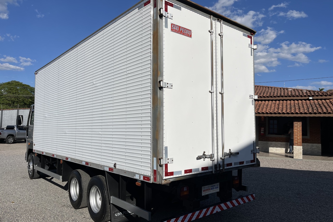 Ford Cargo1119 - 18/19 4