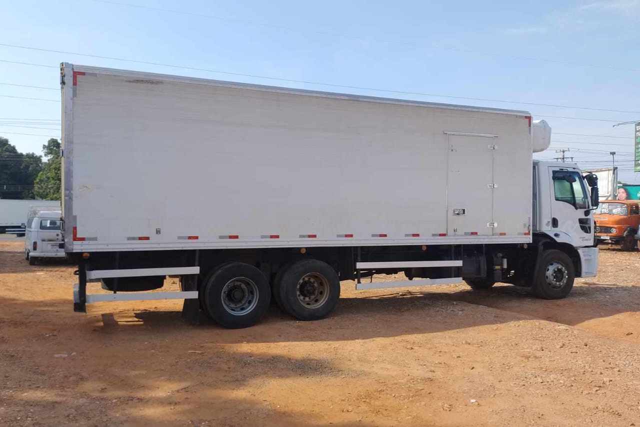 Ford Cargo2423 - 14/14 2