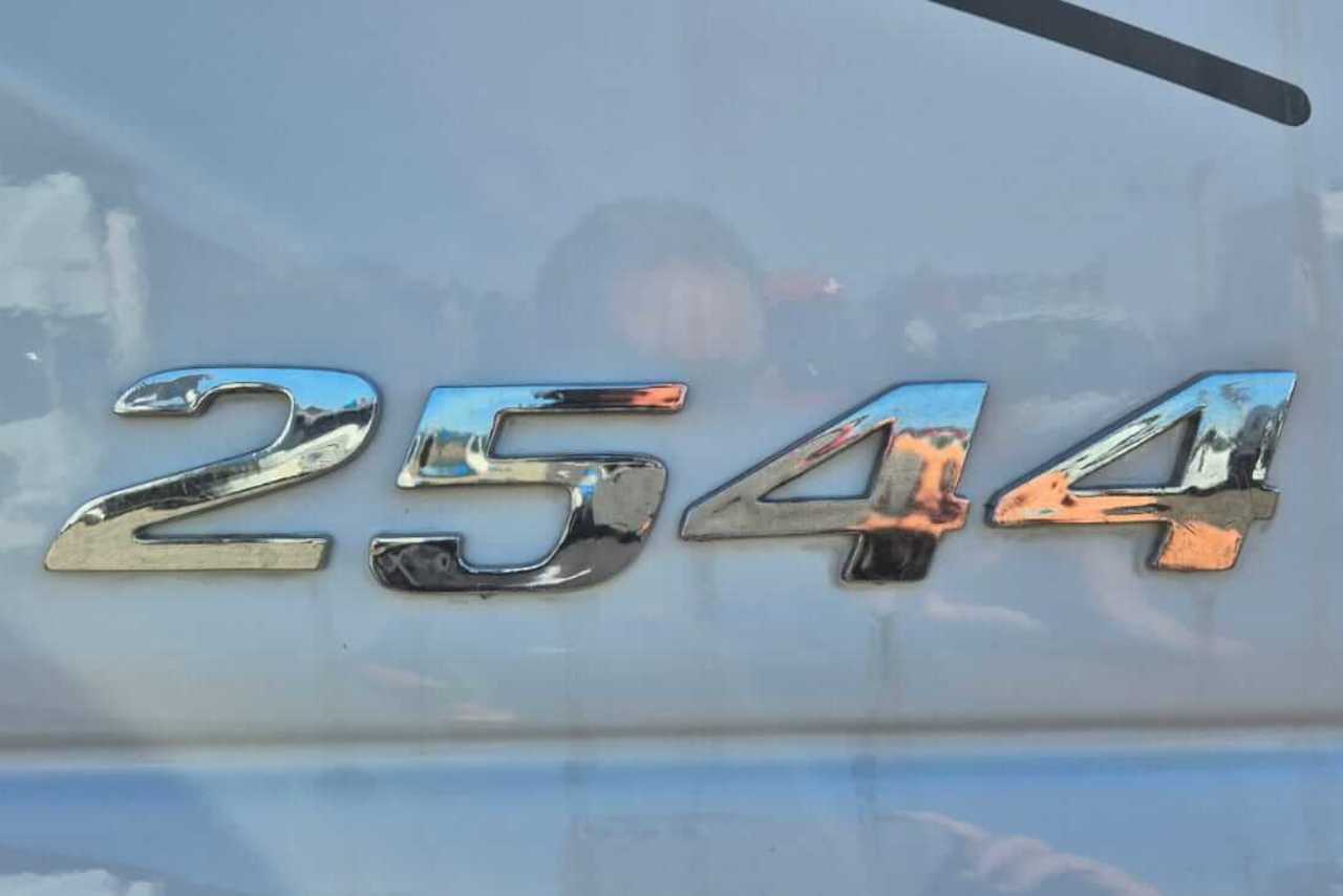 Mercedes Benz Axor 2544 - 13/13 2