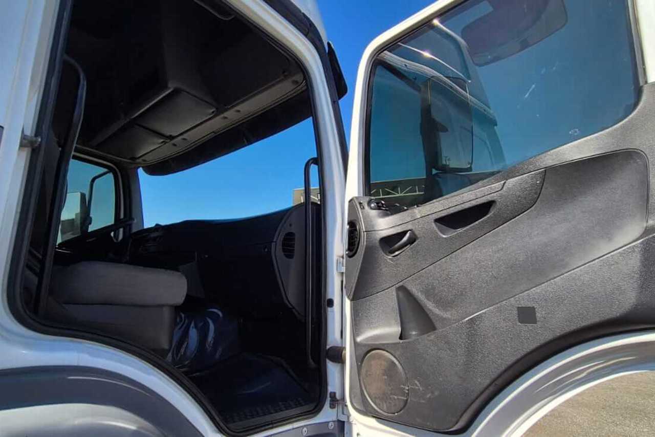 Mercedes Benz Axor 2544 - 13/13 5