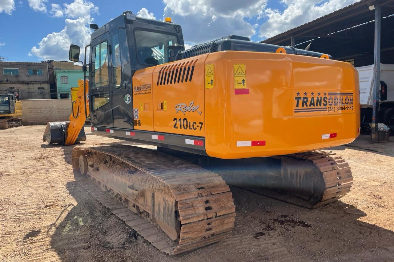 Hyundai R210 - 12/12 2
