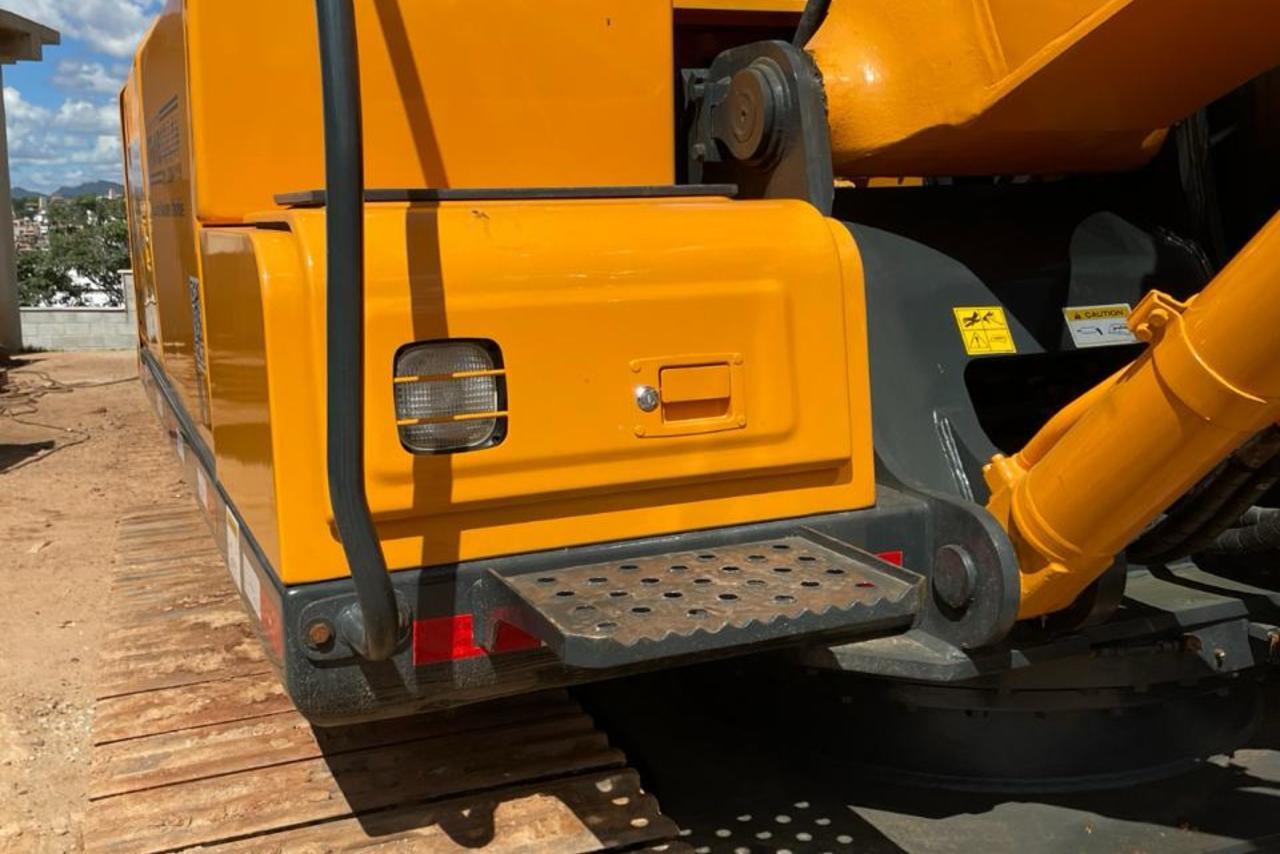 Hyundai R210 - 12/12 4