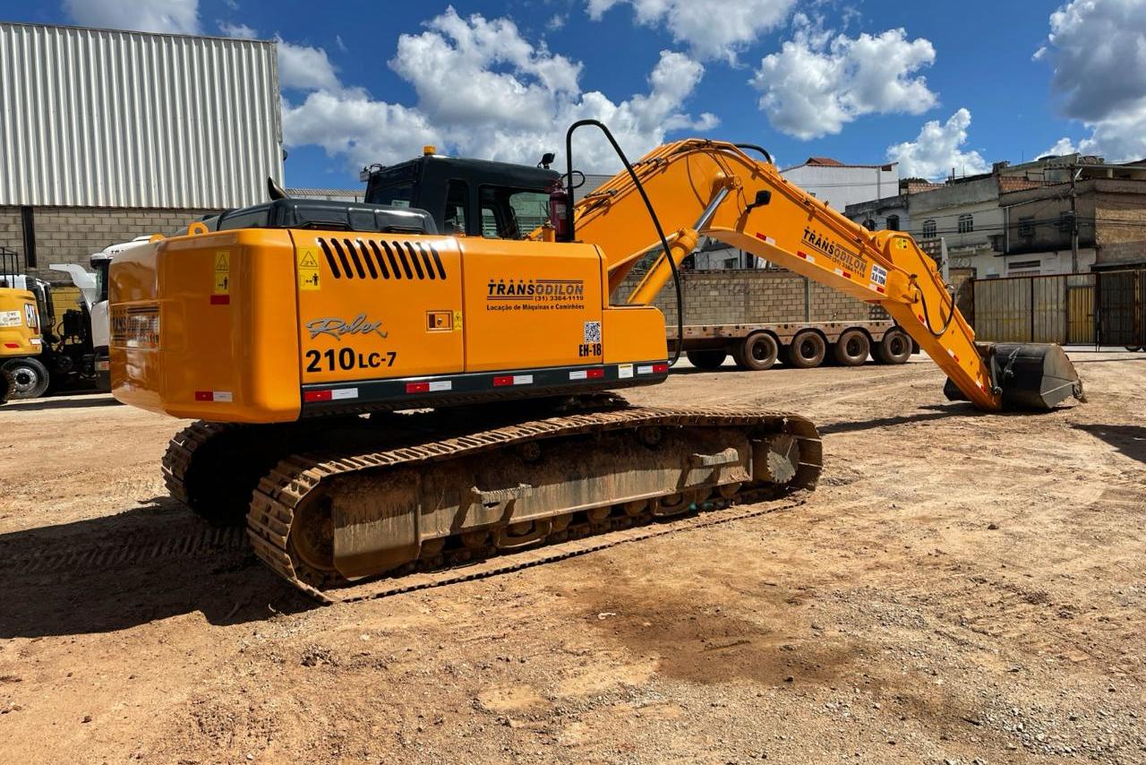 Hyundai R210 - 12/12 5