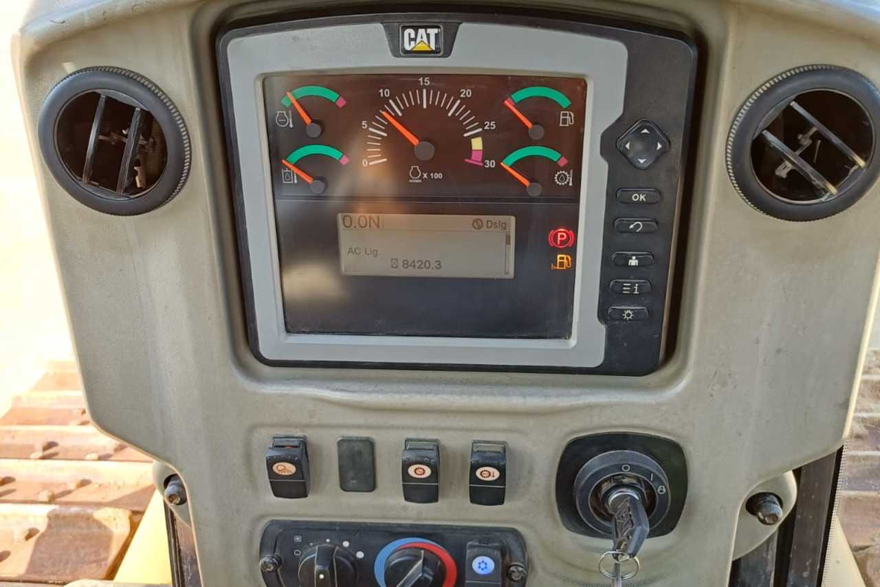 Caterpillar D6NXL - 13/13 3