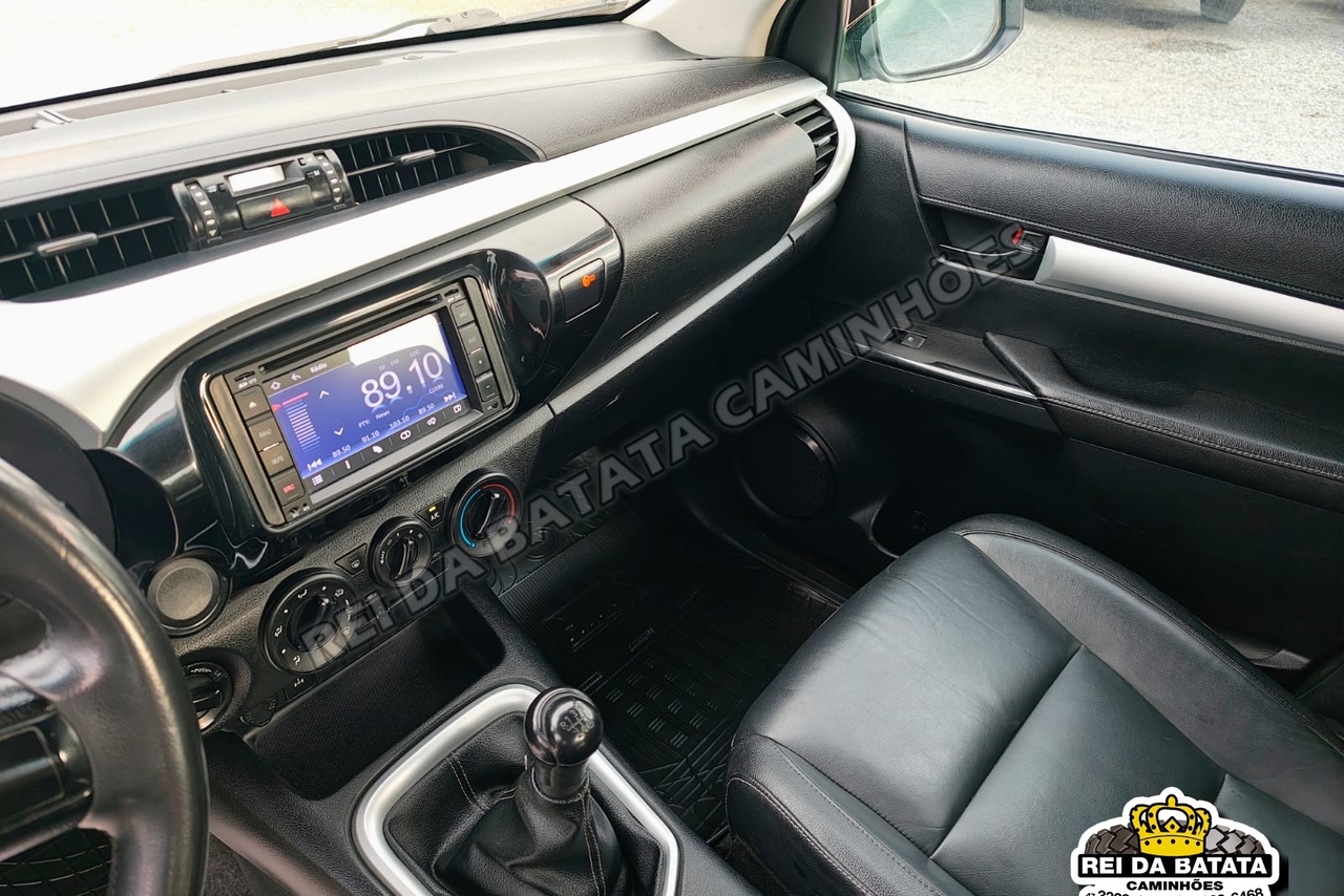 Toyota  HILUX CD4X4  - 17/17 8