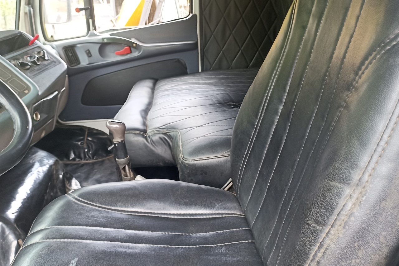 Mercedes Benz MB 2638 - 03/03 8