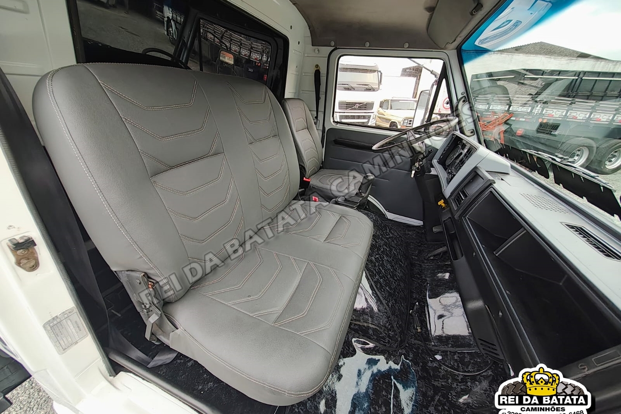 Volkswagen 8 140 - 96/96 14