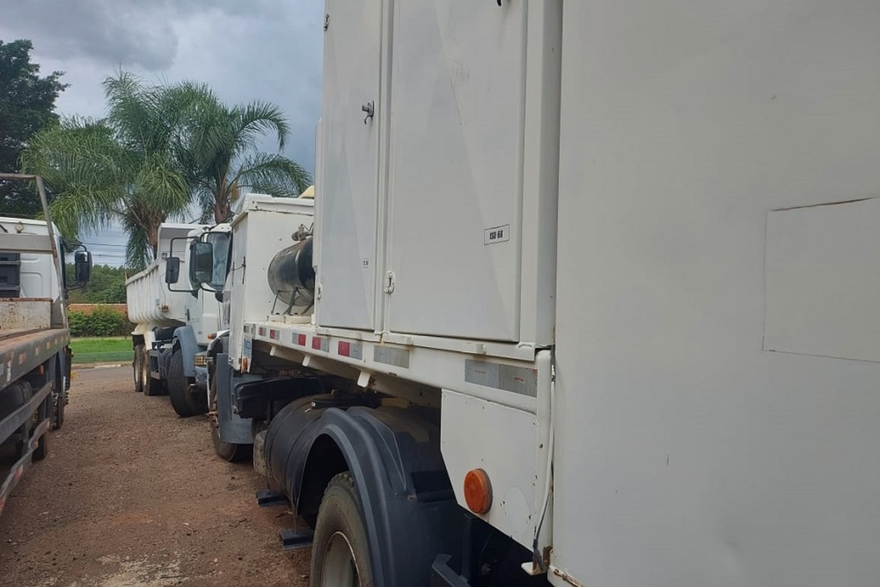 Mercedes Benz MB 1317 - 20/12 3