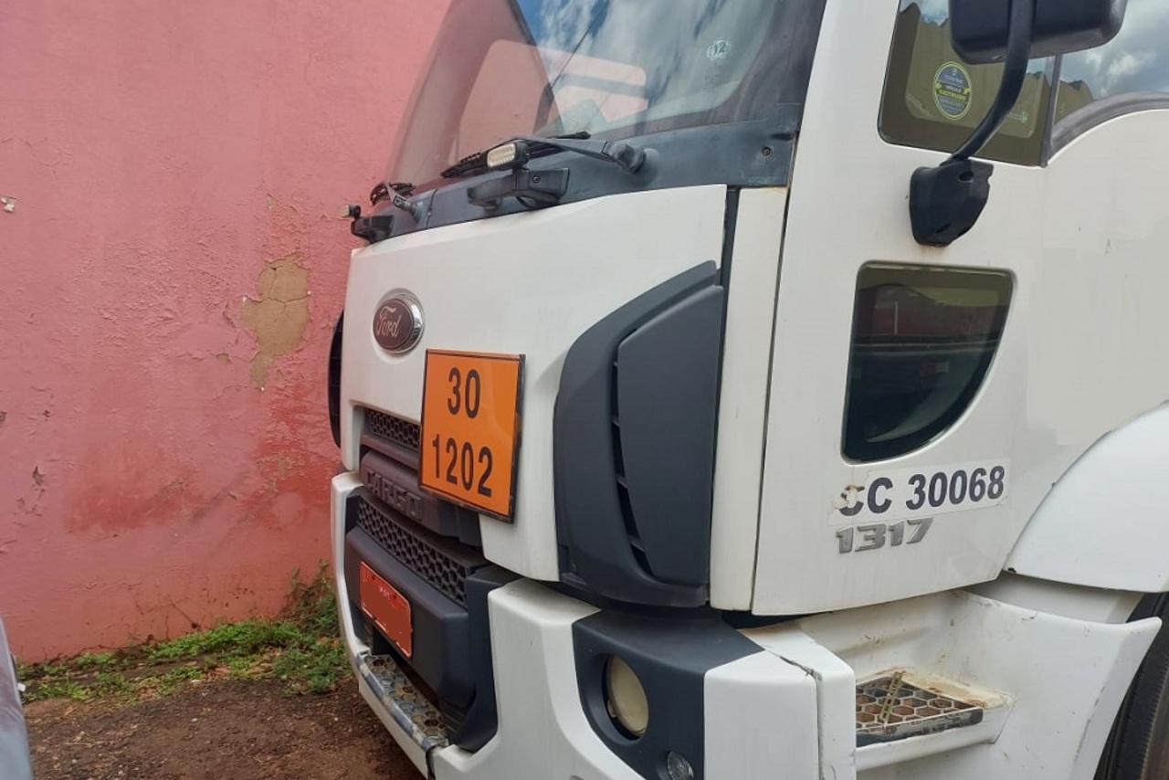 Mercedes Benz MB 1317 - 20/12 7