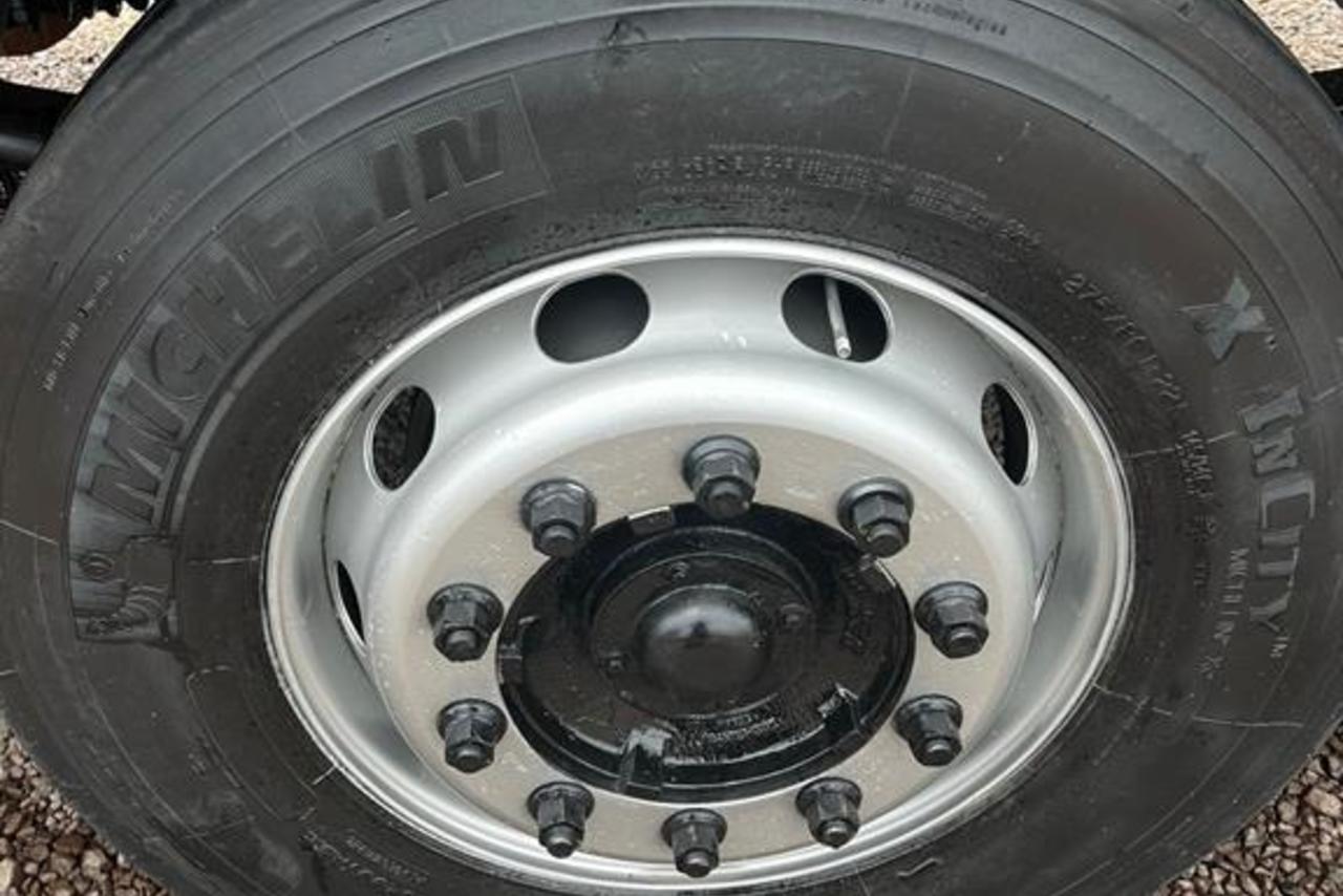 Volkswagen 17 280 - 15/15 6