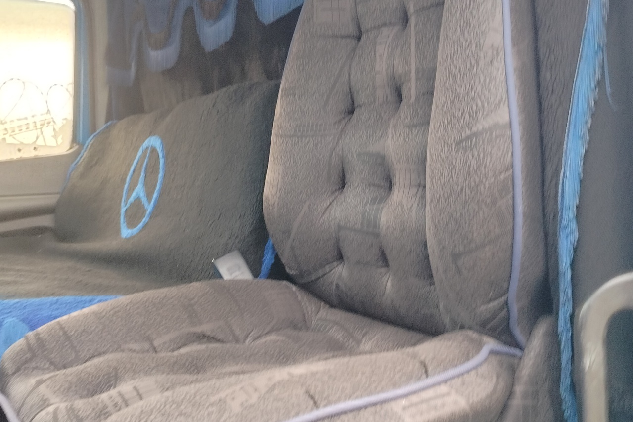 Mercedes Benz MB 1620 - 03/03 7