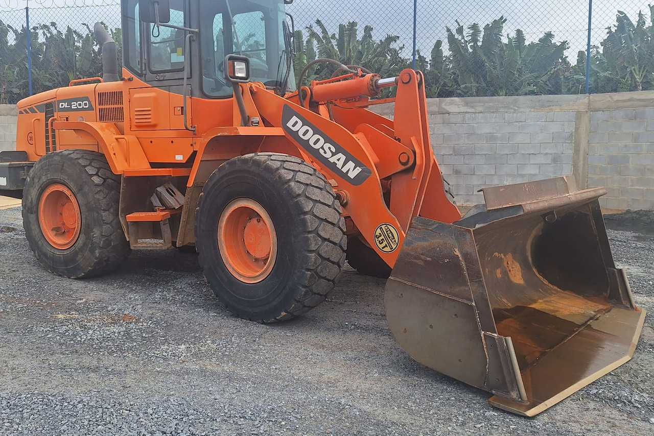 Doosan DL 200 - 10/10 7