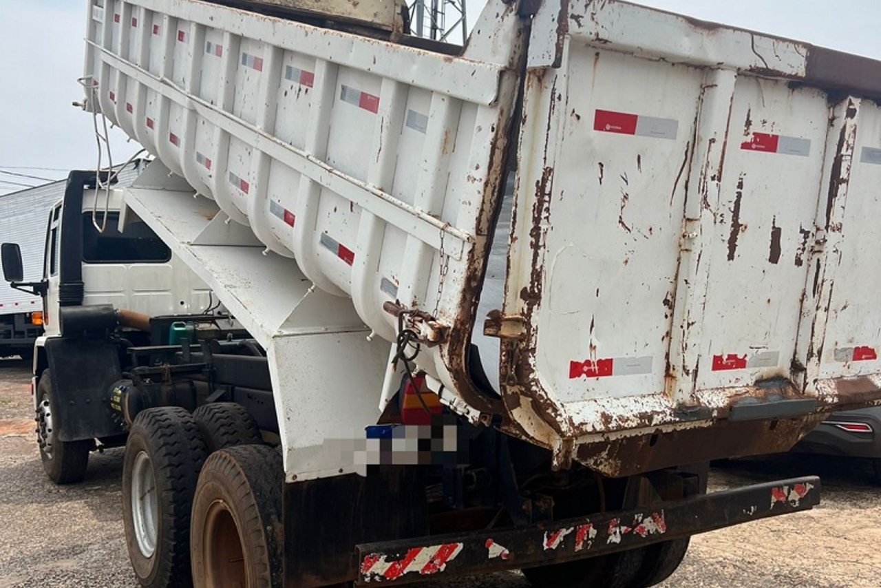 Ford Cargo1621 - 01/01 6