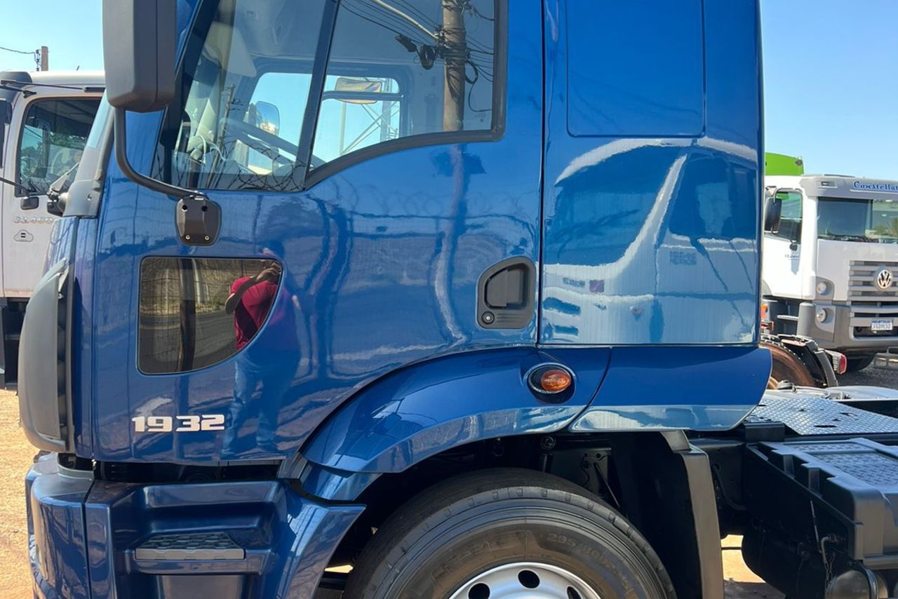 Ford Cargo1932 - 12/12 2