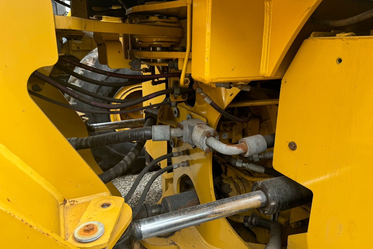 Caterpillar  966L - 19/19 2