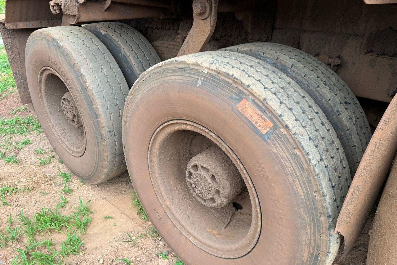 Volvo FMX 500 8x4 Euro 5 - 21/21 13