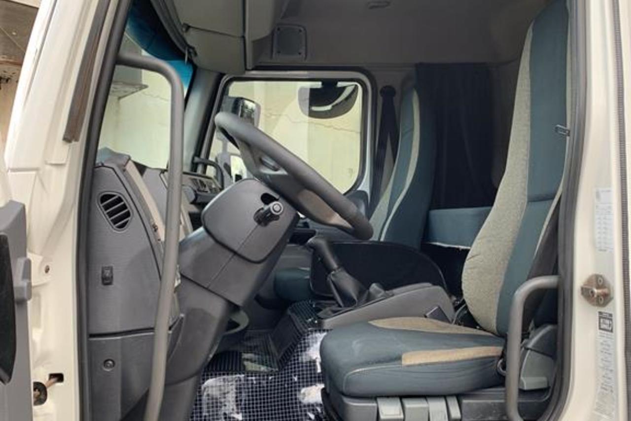 Volvo VM 270 - 18/19 8