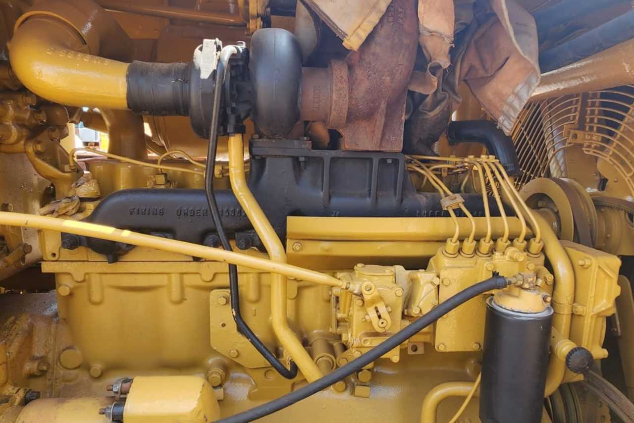 Caterpillar D6D - 84/84 2