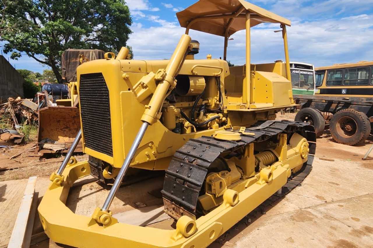 Caterpillar D6D - 84/84 3