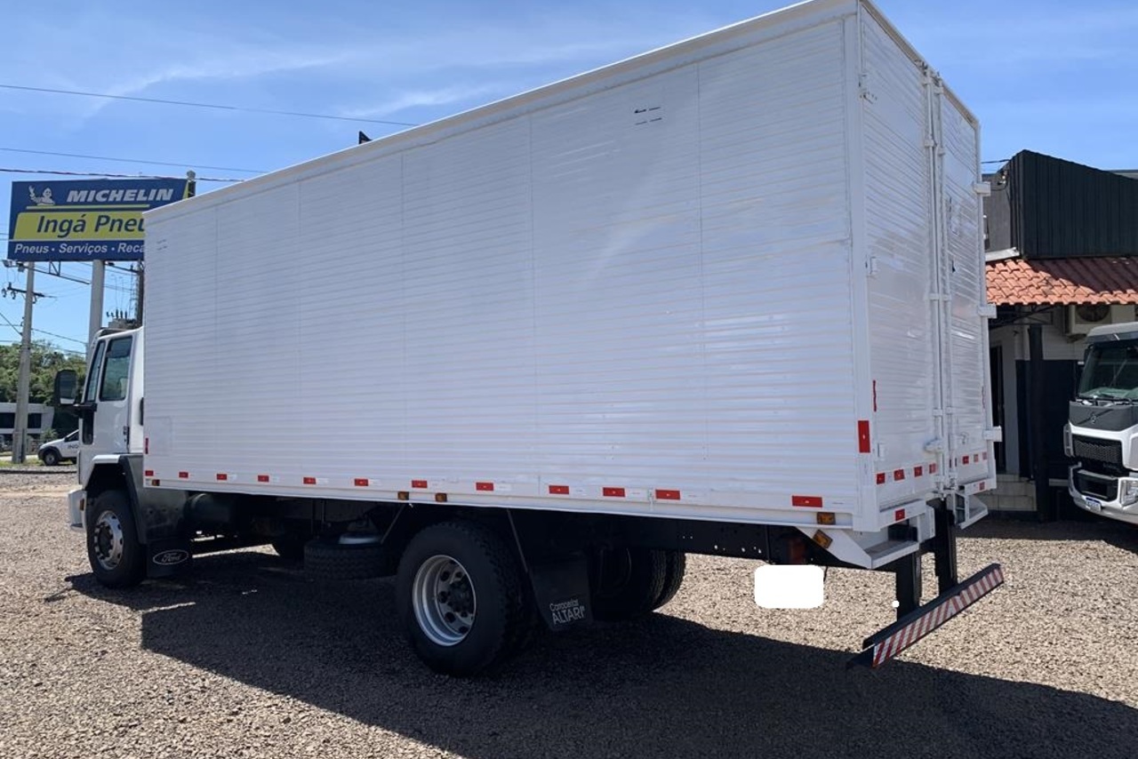 Ford Cargo1722 - 08/09 10