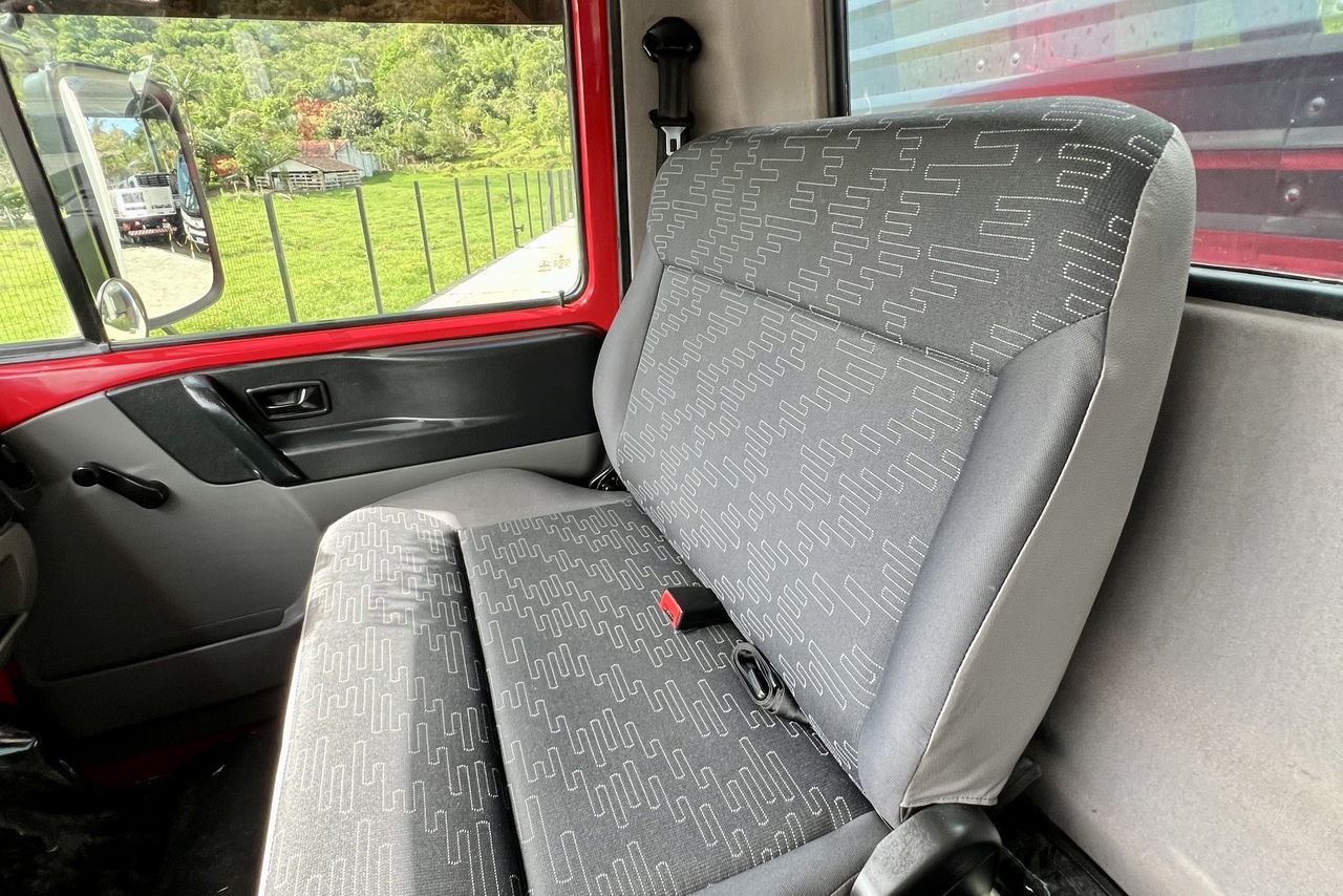 Volkswagen 10-160 E Delivery - 14/14 10