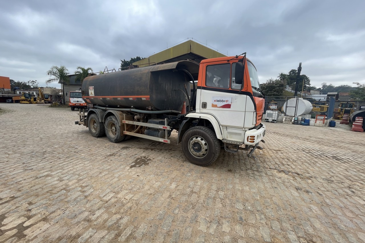 Mercedes Benz Atego 2423 - 04/04 4