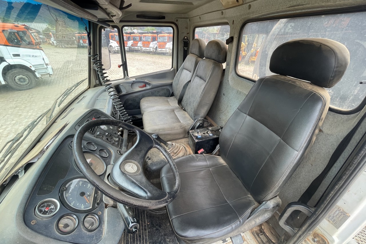 Mercedes Benz Atego 2423 - 04/04 5